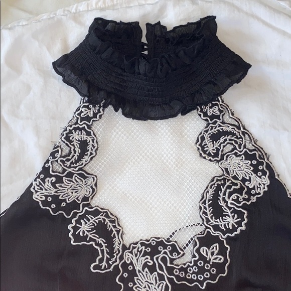 Arden B black blouse - Picture 2 of 5